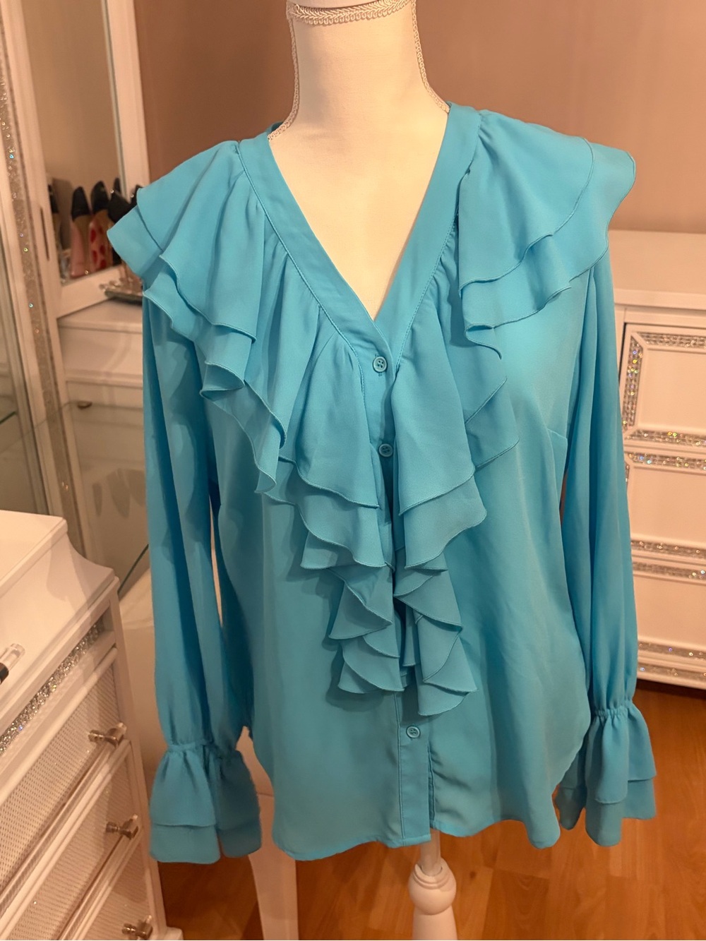 New York & Company Blue Ruffle Front Button Up Blouse Size M